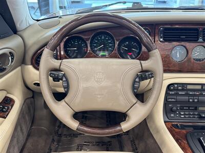 1997 Jaguar XK8   - Photo 33 - Gladstone, OR 97027