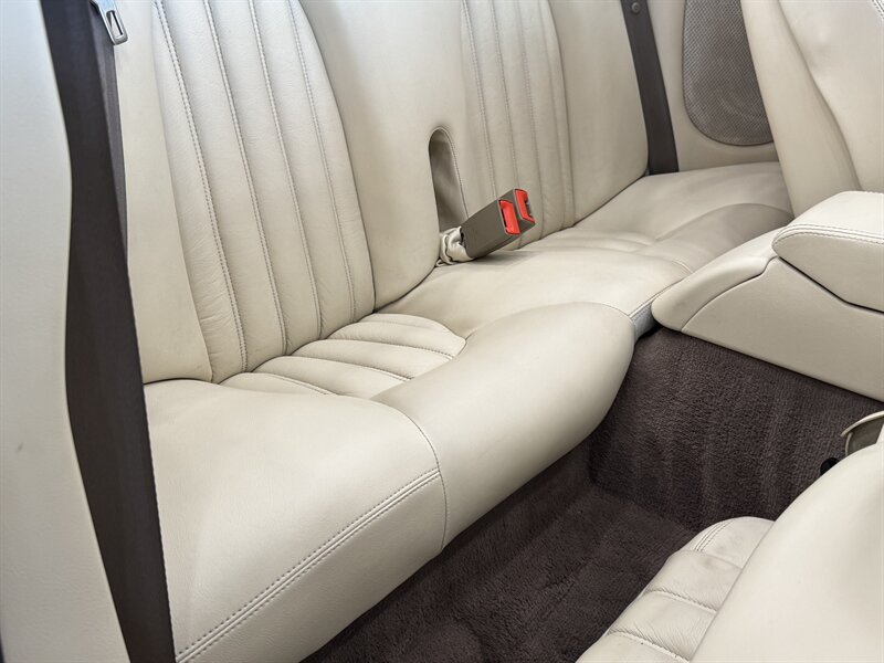 1997 Jaguar XK 8 photo 20