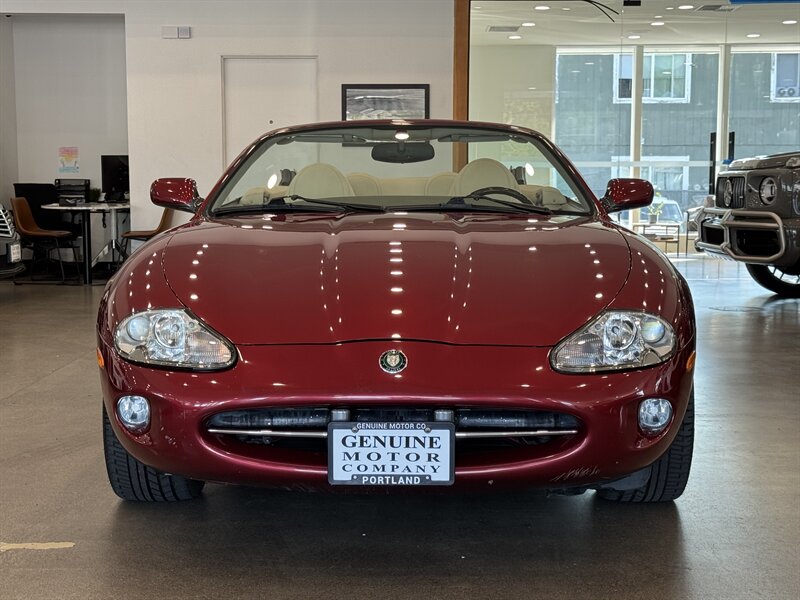 1997 Jaguar XK 8 photo 7