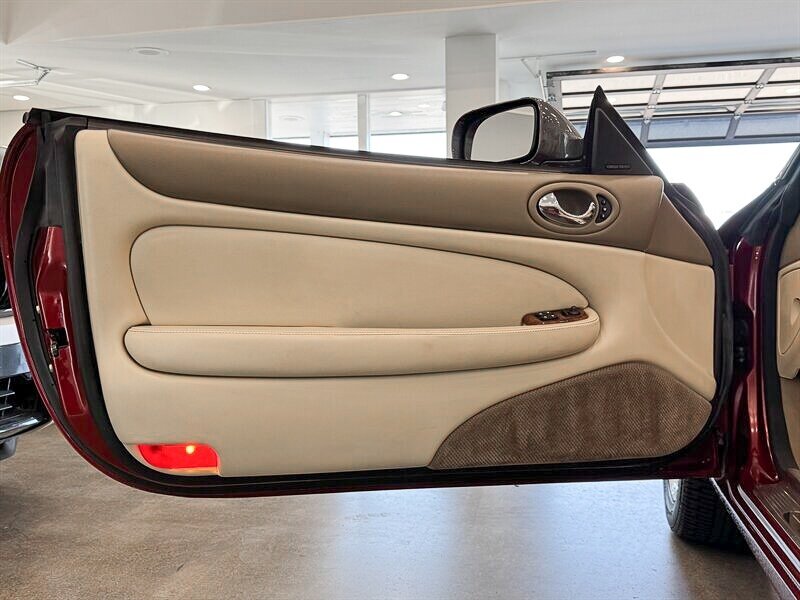1997 Jaguar XK 8 photo 15