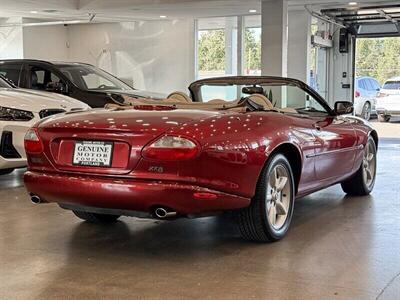 1997 Jaguar XK8   - Photo 12 - Gladstone, OR 97027