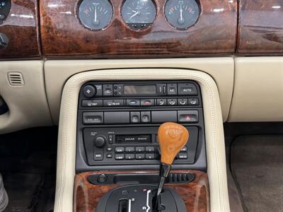1997 Jaguar XK8   - Photo 36 - Gladstone, OR 97027