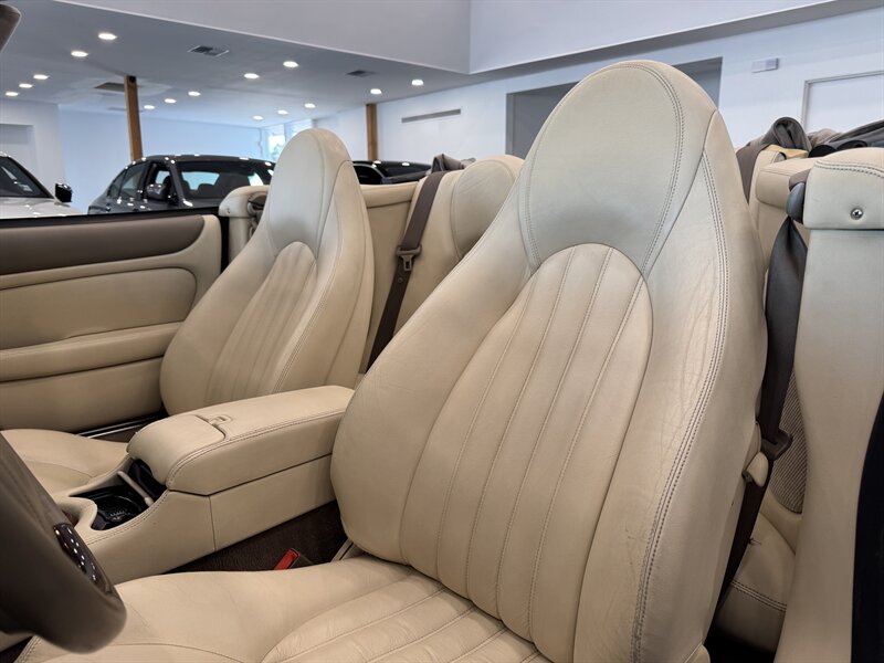 1997 Jaguar XK 8 photo 22