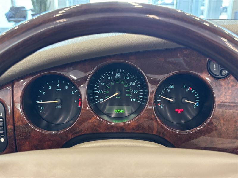 1997 Jaguar XK 8 photo 33