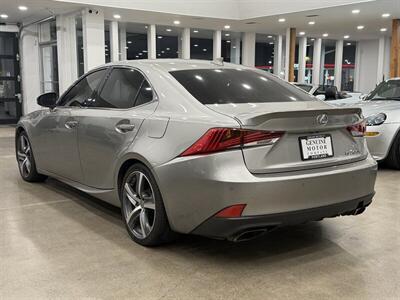 2017 Lexus IS 200t 200t   - Photo 2 - Gladstone, OR 97027