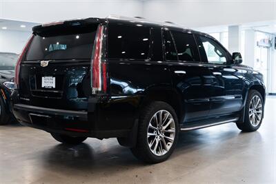 2020 Cadillac Escalade Luxury   - Photo 4 - Gladstone, OR 97027