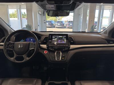 2018 Honda Odyssey Touring   - Photo 8 - Gladstone, OR 97027