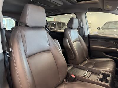 2018 Honda Odyssey Touring   - Photo 15 - Gladstone, OR 97027