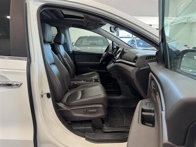 2018 Honda Odyssey Touring   - Photo 9 - Gladstone, OR 97027