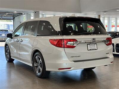 2018 Honda Odyssey Touring   - Photo 4 - Gladstone, OR 97027