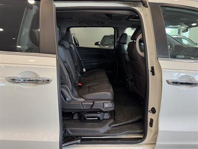 2018 Honda Odyssey Touring   - Photo 12 - Gladstone, OR 97027