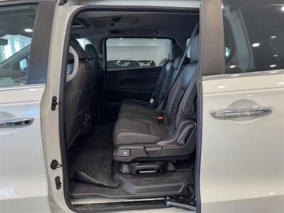 2018 Honda Odyssey Touring   - Photo 10 - Gladstone, OR 97027