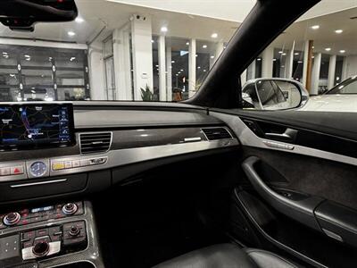 2014 Audi S8 4.0T quattro   - Photo 16 - Gladstone, OR 97027