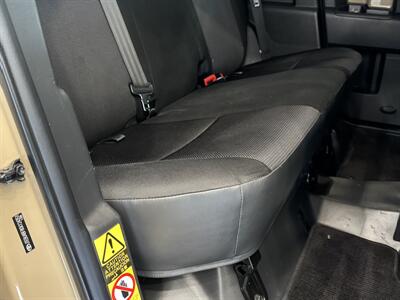 2012 Toyota FJ Cruiser 4X4   - Photo 20 - Gladstone, OR 97027