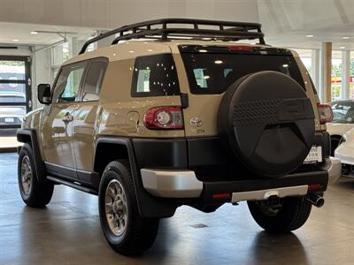 2012 Toyota FJ Cruiser 4X4   - Photo 4 - Gladstone, OR 97027