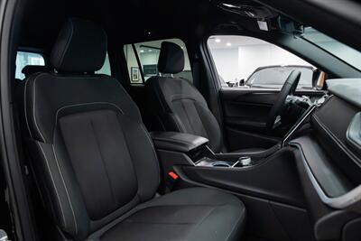 2025 Jeep Grand Cherokee Laredo   - Photo 10 - Gladstone, OR 97027