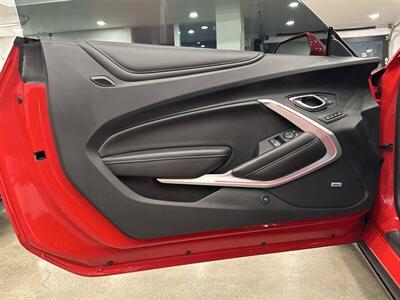 2017 Chevrolet Camaro SS 2SS   - Photo 10 - Gladstone, OR 97027