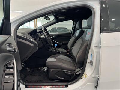 2017 Ford Focus ST   - Photo 7 - Gladstone, OR 97027
