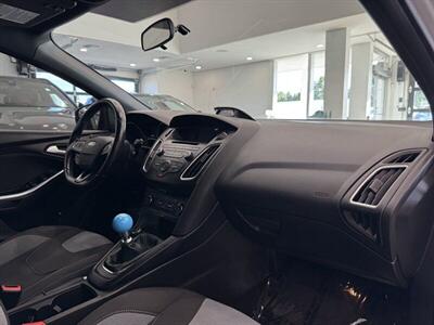 2017 Ford Focus ST   - Photo 24 - Gladstone, OR 97027