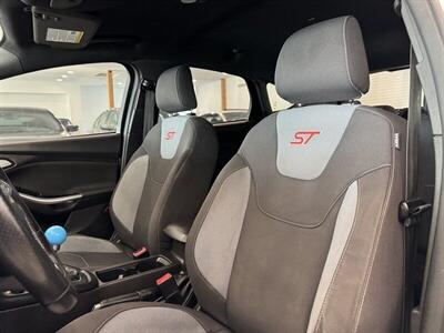2017 Ford Focus ST   - Photo 22 - Gladstone, OR 97027