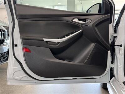 2017 Ford Focus ST   - Photo 13 - Gladstone, OR 97027