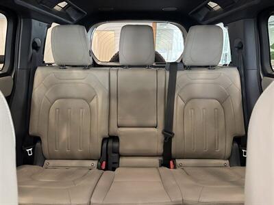 2022 Land Rover Defender XS Edition   - Photo 11 - Gladstone, OR 97027