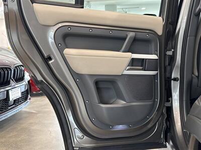 2022 Land Rover Defender XS Edition   - Photo 15 - Gladstone, OR 97027