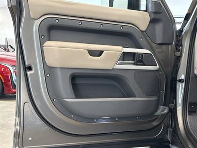 2022 Land Rover Defender XS Edition   - Photo 13 - Gladstone, OR 97027