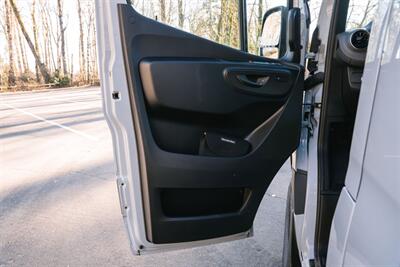 2025 Mercedes-Benz Sprinter Cargo 144 WB 4MATIC®   - Photo 21 - Gladstone, OR 97027