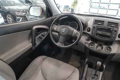 2009 Toyota RAV4 Limited   - Photo 23 - Gladstone, OR 97027