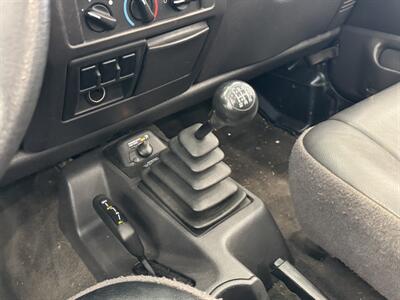 2002 Jeep Wrangler SE   - Photo 35 - Gladstone, OR 97027