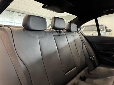 2014 BMW 335i xDrive   - Photo 18 - Gladstone, OR 97027