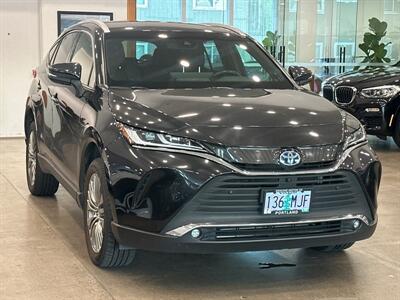 2022 Toyota Venza Limited   - Photo 3 - Gladstone, OR 97027