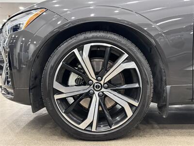 2023 Volvo XC60 B6 Ultimate Dark Theme   - Photo 33 - Gladstone, OR 97027