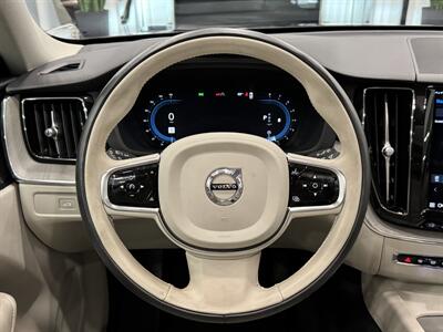 2023 Volvo XC60 B6 Ultimate Dark Theme   - Photo 22 - Gladstone, OR 97027