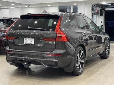 2023 Volvo XC60 B6 Ultimate Dark Theme   - Photo 6 - Gladstone, OR 97027