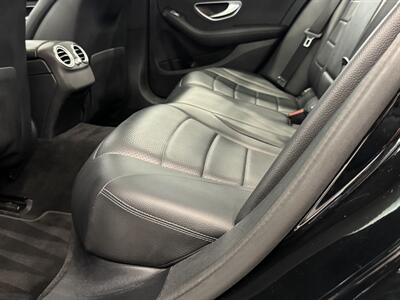 2016 Mercedes-Benz C 300   - Photo 19 - Gladstone, OR 97027