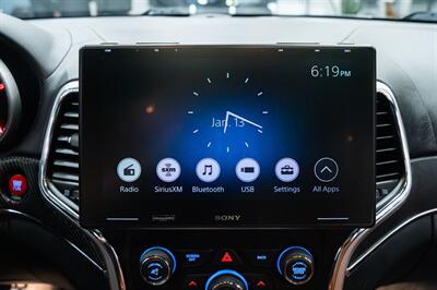 2014 Jeep Grand Cherokee SRT   - Photo 13 - Gladstone, OR 97027