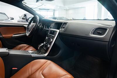 2015 Volvo S60 T5 Platinum   - Photo 9 - Gladstone, OR 97027