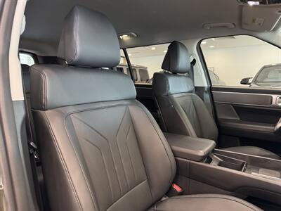 2024 Hyundai SANTA FE Hybrid SEL   - Photo 15 - Gladstone, OR 97027