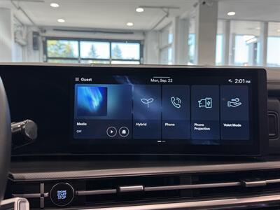 2024 Hyundai SANTA FE Hybrid SEL   - Photo 30 - Gladstone, OR 97027