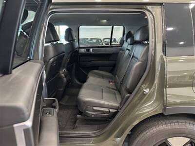 2024 Hyundai SANTA FE Hybrid SEL   - Photo 12 - Gladstone, OR 97027