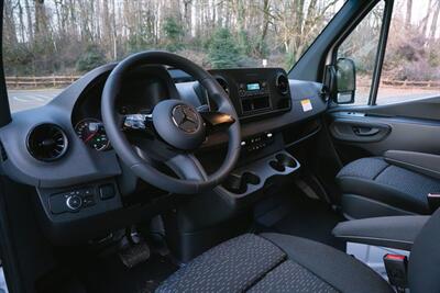 2025 Mercedes-Benz Sprinter Cargo 144 WB 4MATIC®   - Photo 22 - Gladstone, OR 97027