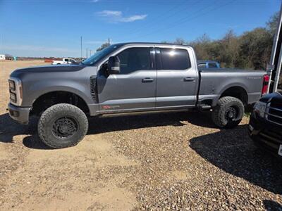 2024 Ford F-250 Lariat   - Photo 1 - Gladstone, OR 97027