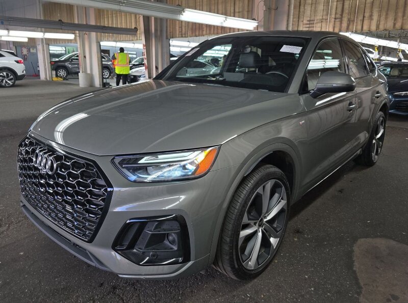2023 Audi Q5 Sportback 45 S line Premium quattro   - Photo 1 - Gladstone, OR 97027