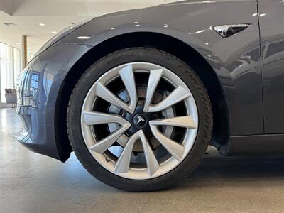 2018 Tesla Model 3 Long Range   - Photo 38 - Gladstone, OR 97027