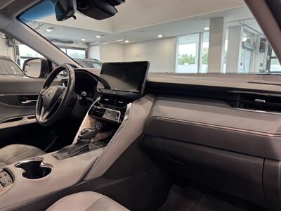2021 Toyota Venza Limited   - Photo 10 - Gladstone, OR 97027