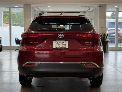 2021 Toyota Venza Limited   - Photo 5 - Gladstone, OR 97027