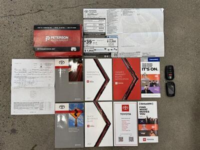 2021 Toyota Venza Limited   - Photo 46 - Gladstone, OR 97027