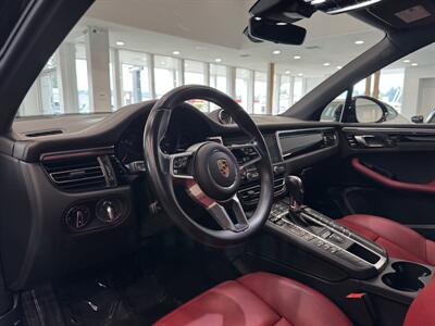 2021 Porsche Macan   - Photo 21 - Gladstone, OR 97027